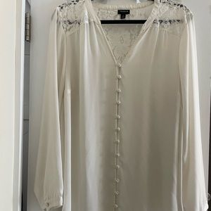 Women’s blouse